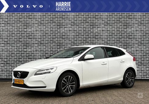 Volvo V40, 2017