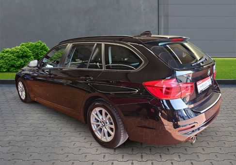BMW 318, 2019