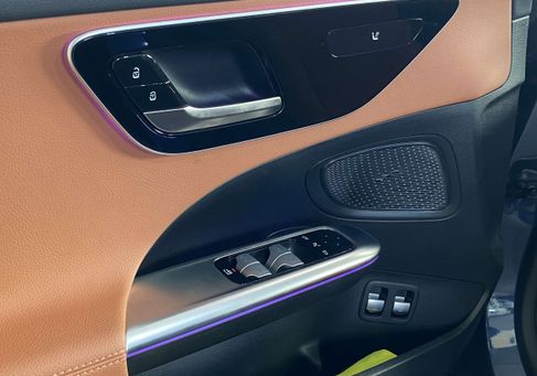 Mercedes-Benz E 300, 2021