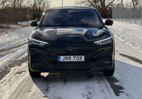 Ford Mustang Mach-E, 2021 2