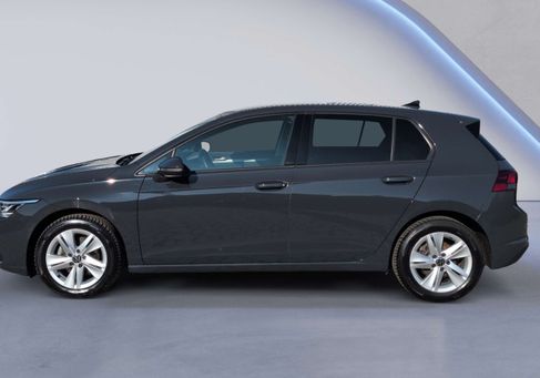 Volkswagen Golf, 2023 3