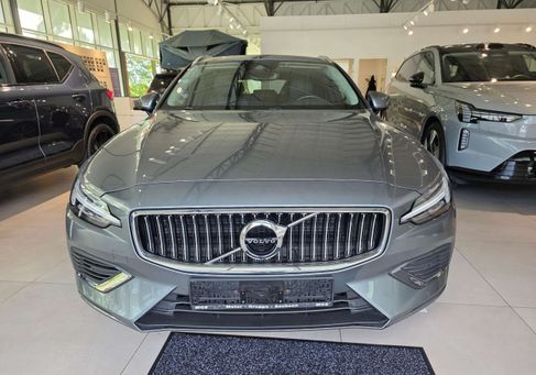 Volvo V60, 2020