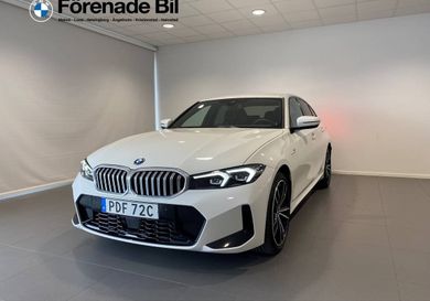 BMW 330, 2025