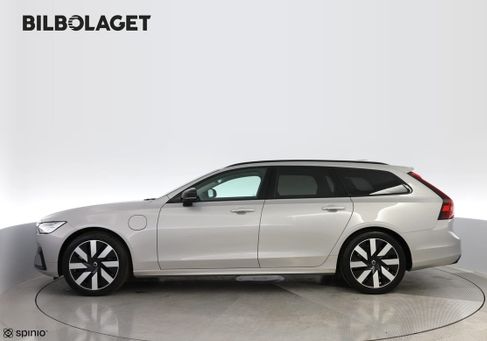Volvo V90, 2025