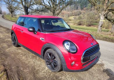 MINI ONE, 2019