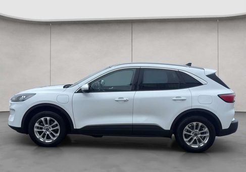 Ford Kuga, 2022