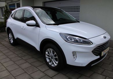 Ford Kuga, 2022