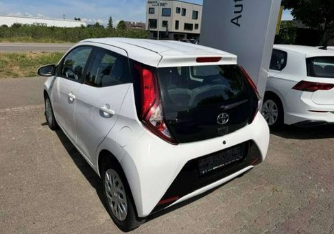 Toyota Aygo, 2022 3