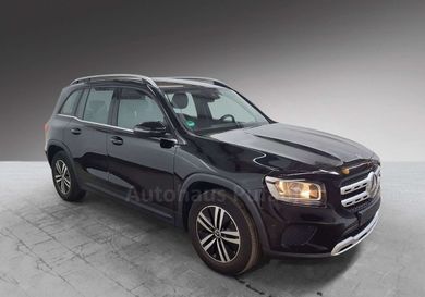Mercedes-Benz GLB 180, 2022