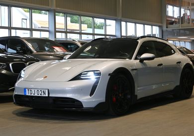 Porsche Taycan, 2024
