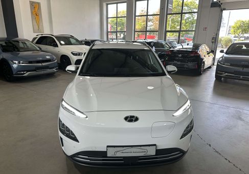 Hyundai Kona, 2023 3