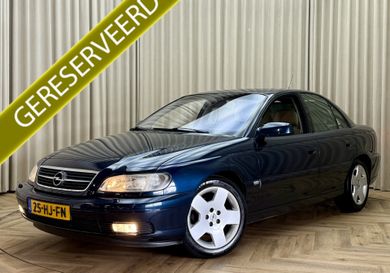 Opel Omega, 2001