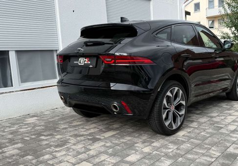 Jaguar E-Pace, 2019 3