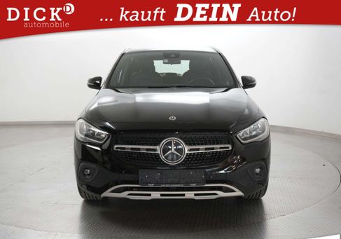 Mercedes-Benz GLA 200, 2021 3