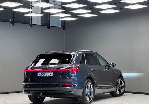 Audi e-tron, 2022