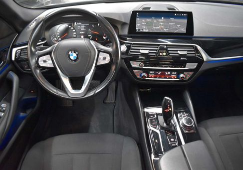 BMW 520, 2021 2