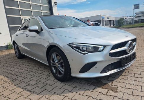 Mercedes-Benz CLA 220, 2020