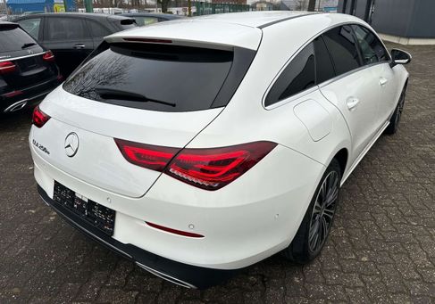 Mercedes-Benz CLA 250, 2022
