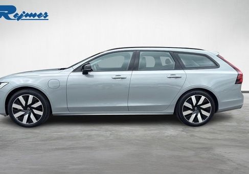 Volvo V90, 2026