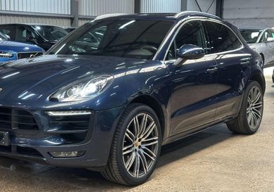Porsche Macan, 2015