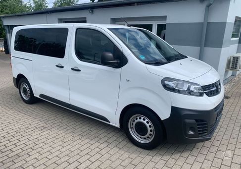 Opel Vivaro, 2022