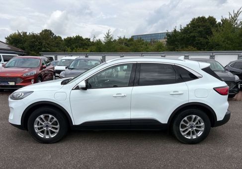 Ford Kuga, 2022