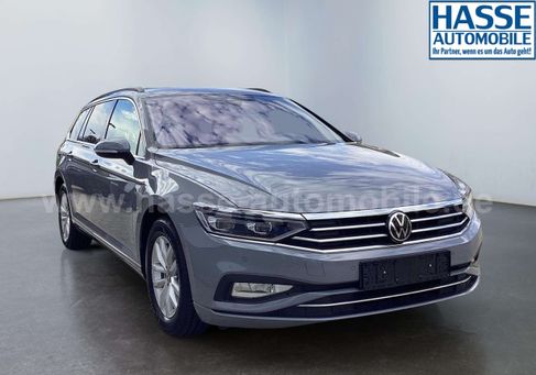 Volkswagen Passat Variant, 2023 3