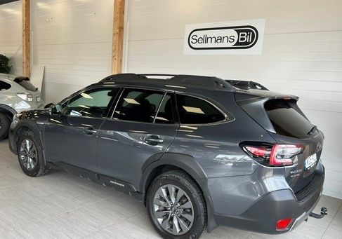 Subaru OUTBACK, 2024