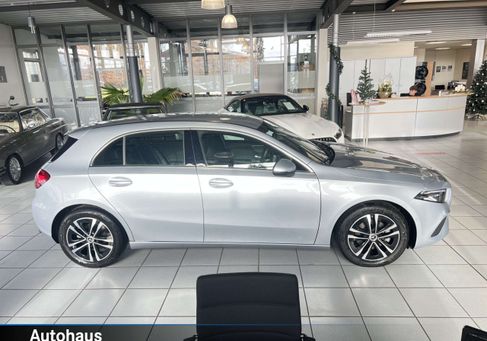 Mercedes-Benz A 180, 2024