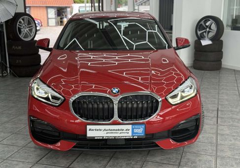 BMW 120, 2022