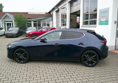 Mazda 3, 2022