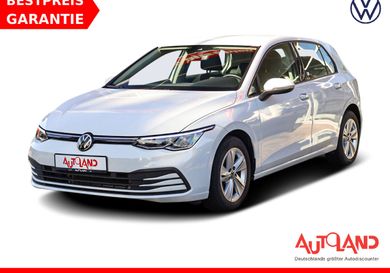 Volkswagen Golf, 2022
