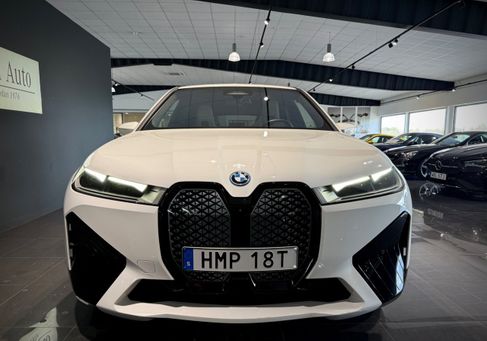 BMW iX, 2022
