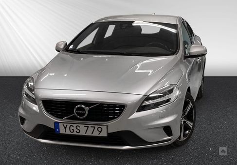 Volvo V40, 2017