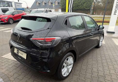 Renault Clio, 2025