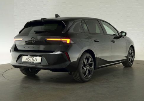 Opel Astra, 2025