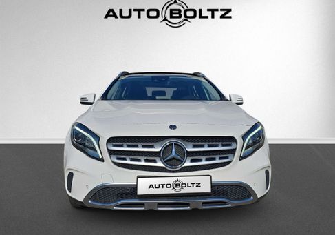 Mercedes-Benz GLA 180, 2020