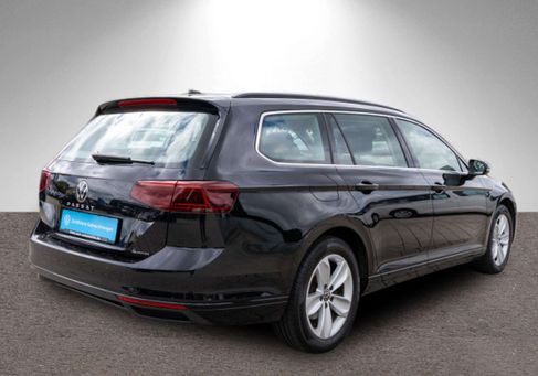 Volkswagen Passat Variant, 2023 3