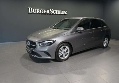 Mercedes-Benz B 180, 2025