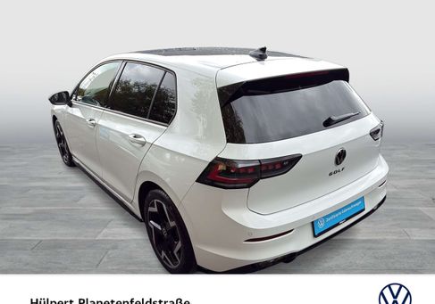 Volkswagen Golf, 2025