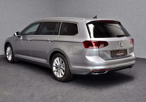 Volkswagen Passat, 2019