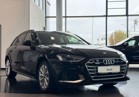 Audi A4, 2022