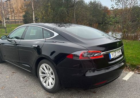 Tesla Model S, 2019