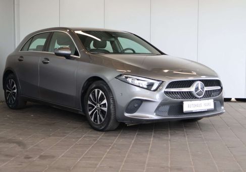 Mercedes-Benz A 180, 2022