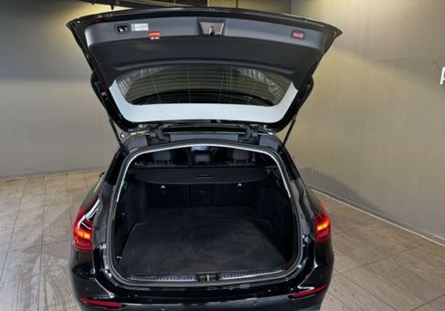 Mercedes-Benz C 220, 2024