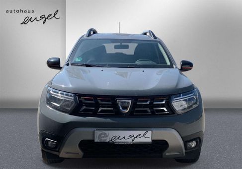 Dacia Duster, 2022 3