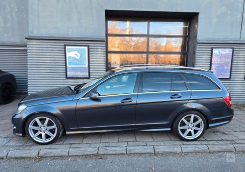 Mercedes-Benz C 220, 2013