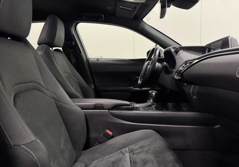 Lexus, 2019