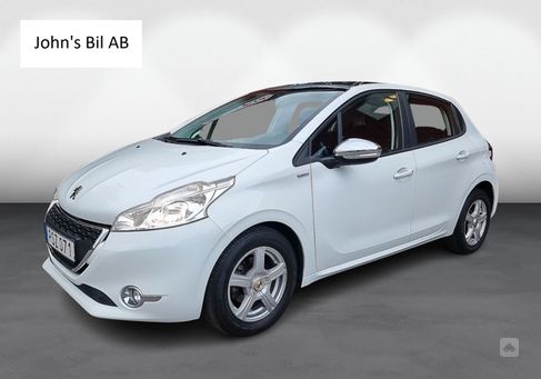 Peugeot 208, 2013