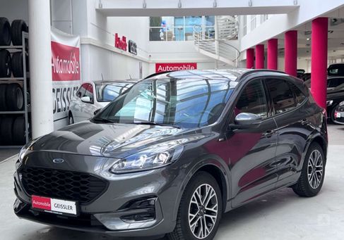 Ford Kuga, 2021